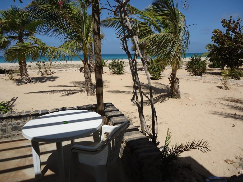 Vilas Praia Chaves Rabil エクステリア 写真
