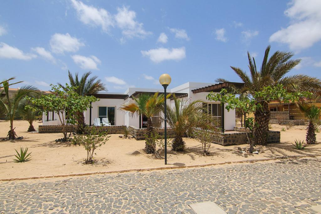 Vilas Praia Chaves Rabil エクステリア 写真