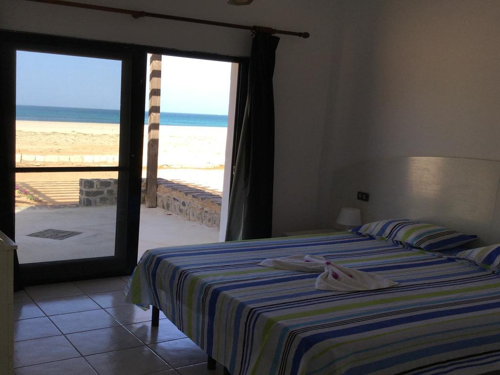 Vilas Praia Chaves Rabil エクステリア 写真