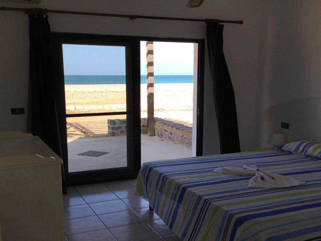 Vilas Praia Chaves Rabil エクステリア 写真